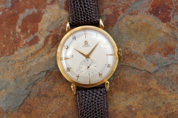 Alternative view of 1947 Omega 38mm Jumbo 2482 Solid Gold Bumper w/ Two-Tone Dial