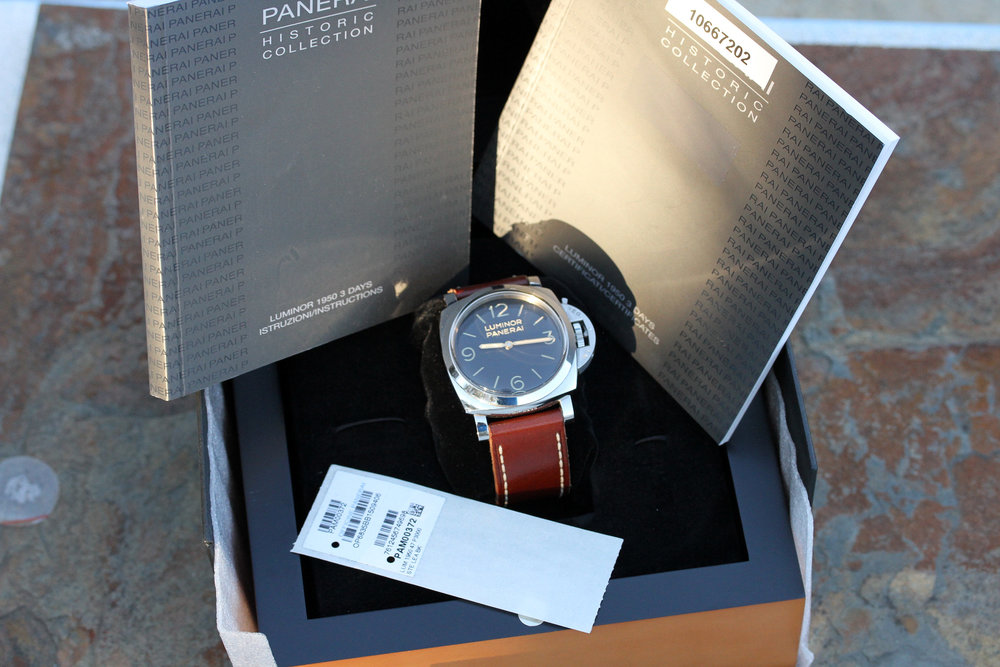 2012 Panerai 47mm Luminor PAM372 Box and Papers - Lunar Oyster - Buying ...