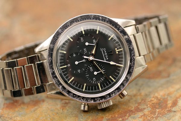 Alternative view of 1962 Omega Speedmaster Straight Lug Pre-Moon 2998-62