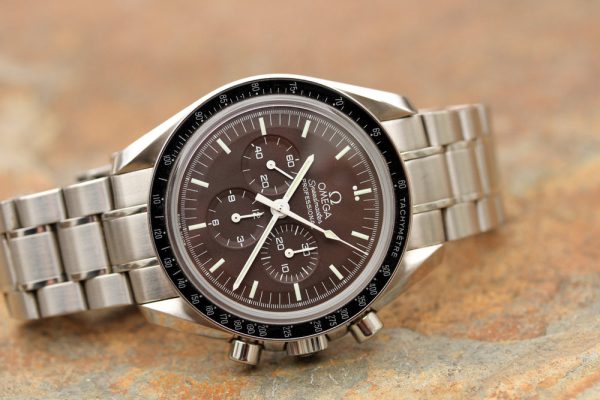 Omega best sale speedmaster chocolate