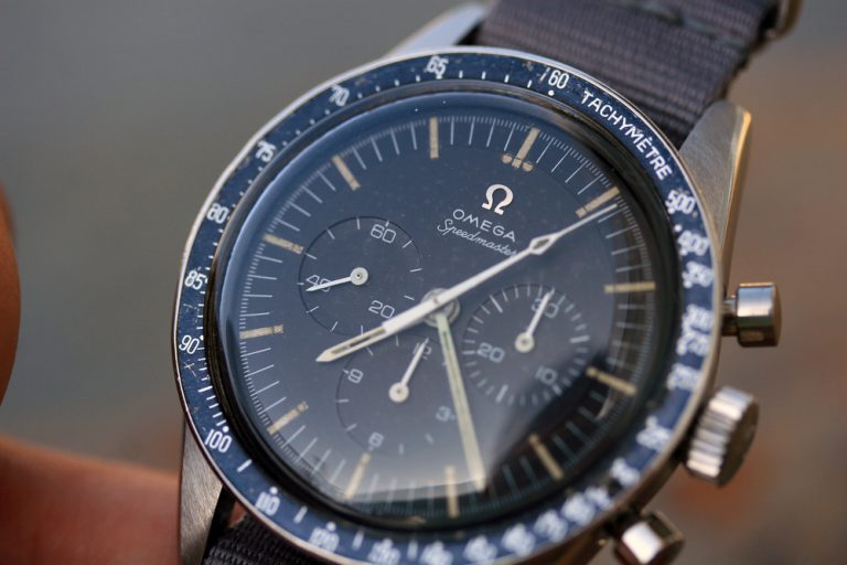 speedmaster professional lug width