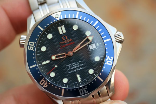 SOLD 2008 Omega Seamaster Professional 2220.80 Blue Wave Dial Lunar Oyster Buying and Selling