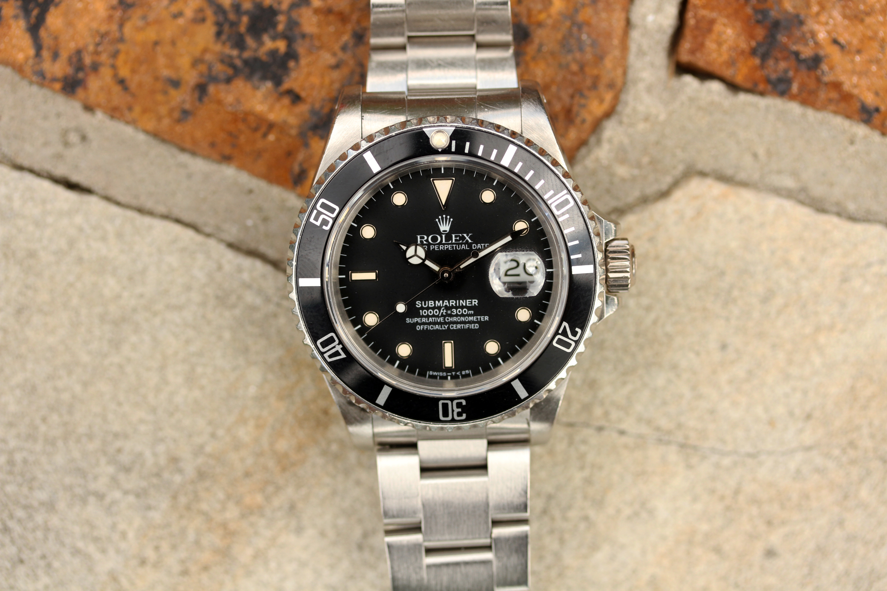Rolex Submariner ref. 16610 Dial, Cream Patina" - Lunar Oyster - Buying and Selling