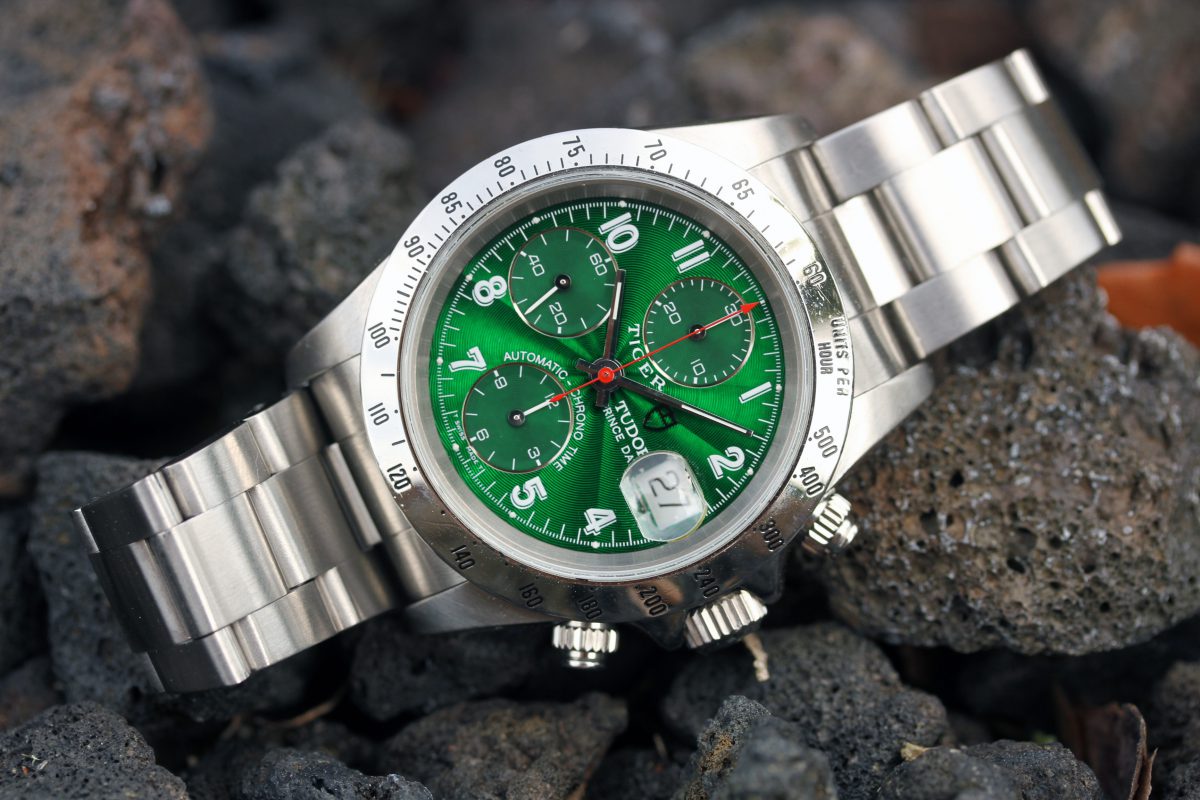 1997 Tudor Chronograph Tiger ref. 79280 “Green Dial, Box & Papers ...