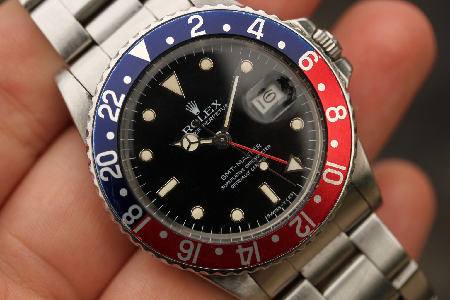 1984-rolex-gmt-master-ref-16750-pepsi-glossy-no-date-dial-lunar