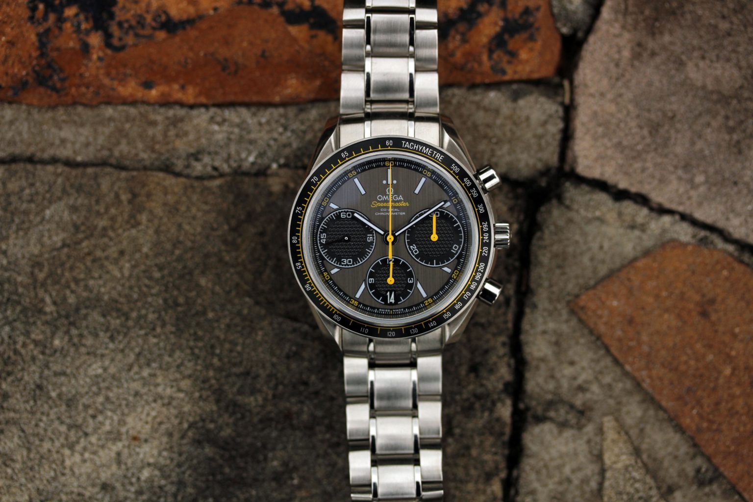 2020 omega speedmaster