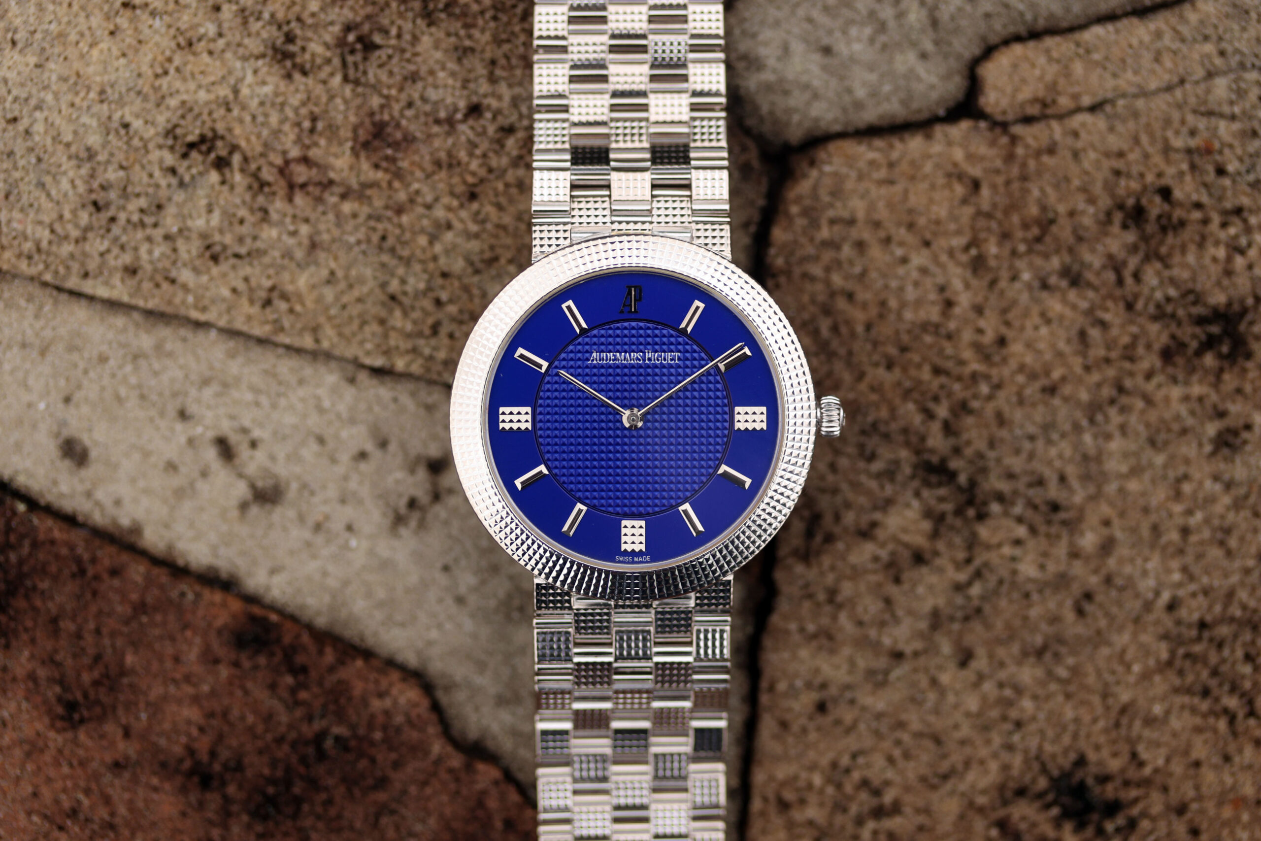 1990 s Audemars Piguet Classic ref. 15026BC Blue Hobnail Dial