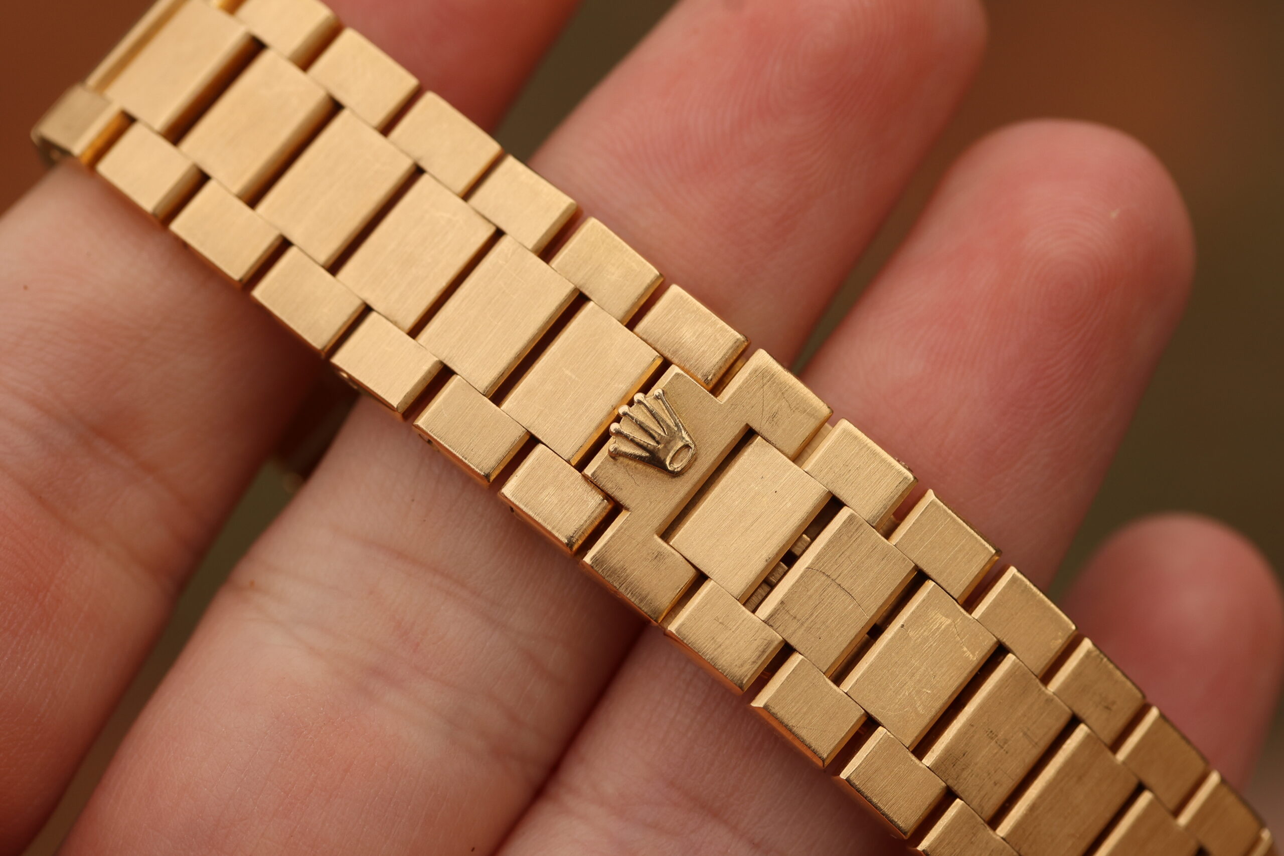 ゴールド480と360 1980's Rolex Cellini ref. 4054 Octagonal, Factory Baguette