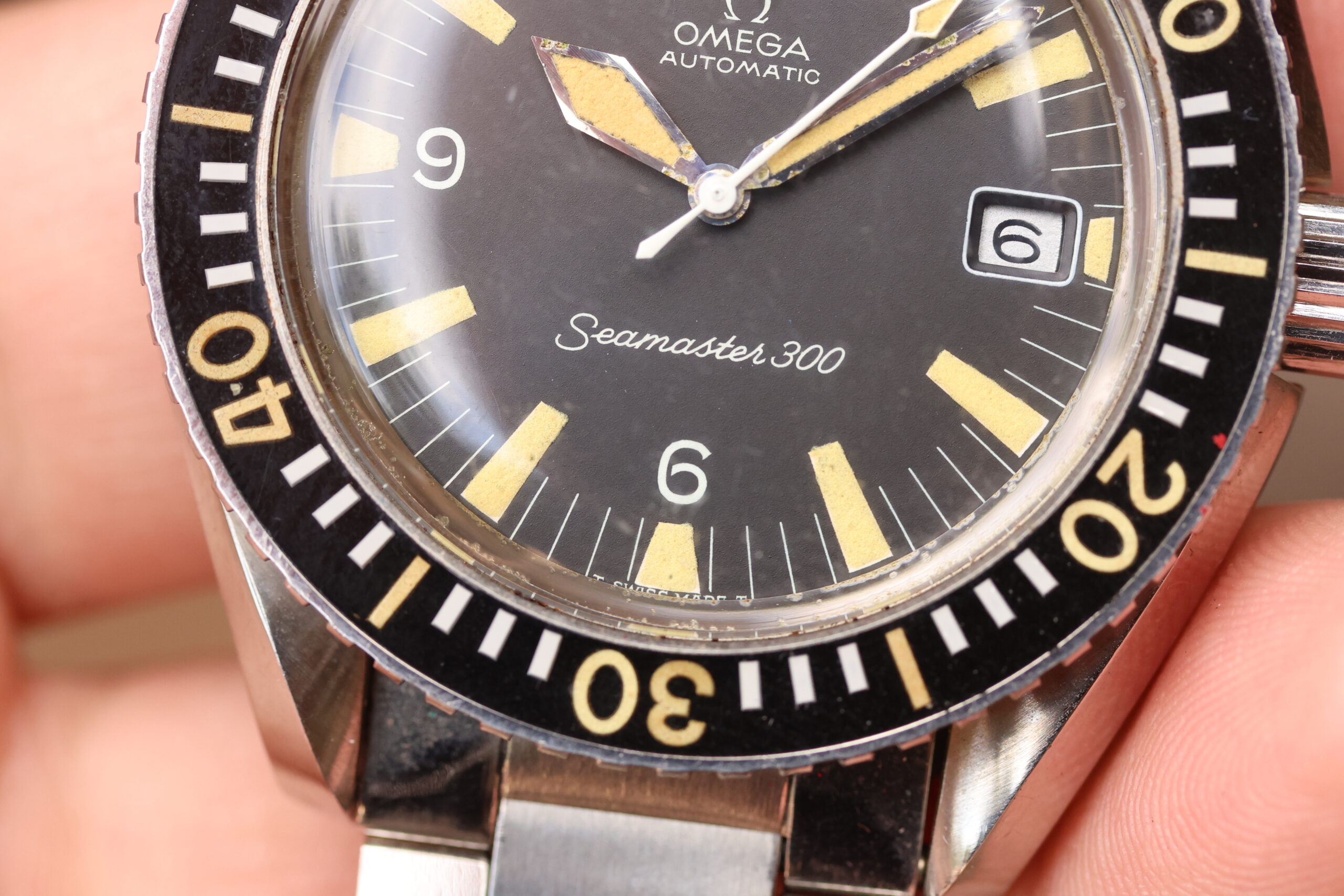 1968 Omega Seamaster 300 ref. 166.024 “Unpolished” – Lunar Oyster