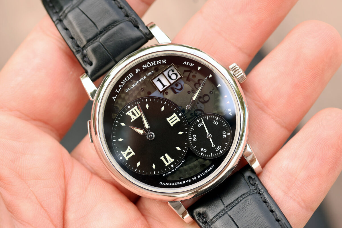 2I1A1975